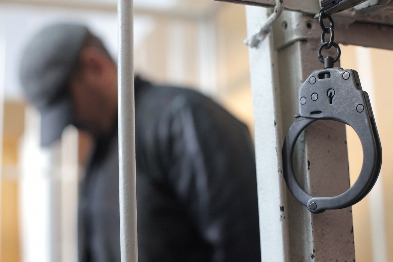 Житель г.Дно предстанет перед судом за кражу имущества из пункта выдачи заказов «Озон».