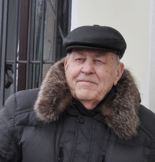 Виктор Борисович МАХОВ.