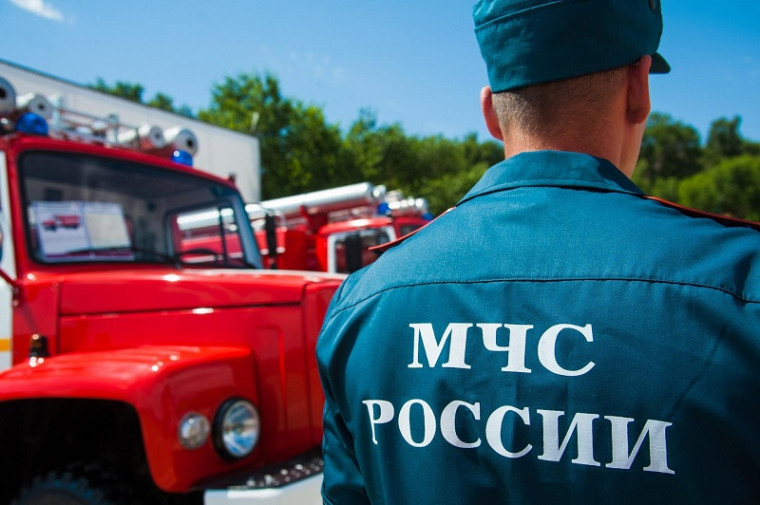 МЧС России информирует и предупреждает!. МЧС России информирует и предупреждает!.